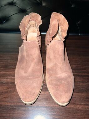 Seychelles Women's Brown Suede Ankle Booties